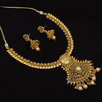 White Necklaces 3