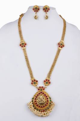 Green Necklaces 1