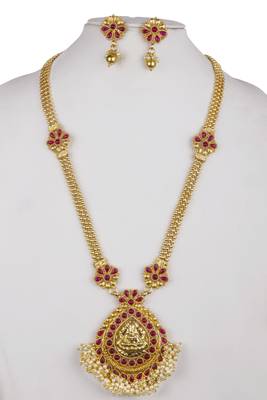 Maroon Necklaces 1