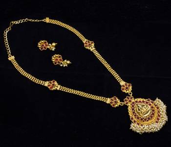 Maroon Necklaces 2