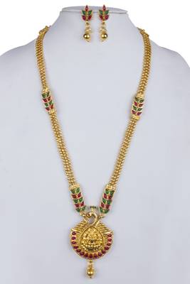 Green Necklaces 1