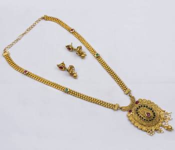 Green Necklaces 2