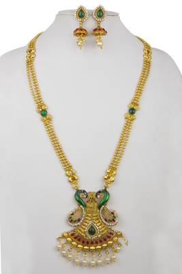 Green Necklaces 1