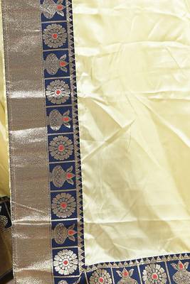 Cream plain paper cotton saree with blouse 3
