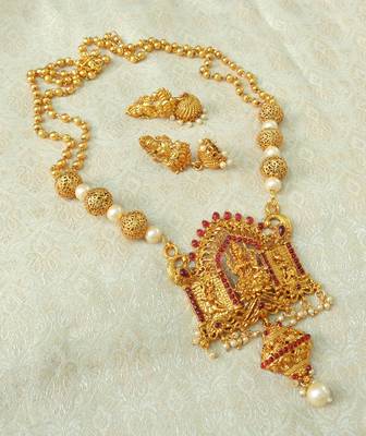Lalso Designer Temple Jewelry Kempu Long Laxmi Pendant Set - LSLPS03_KP 3