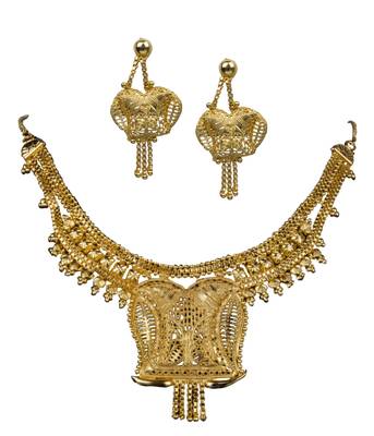 Gold Necklaces 1