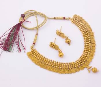 Gold Necklaces 3