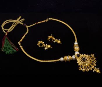 Black Necklaces 2