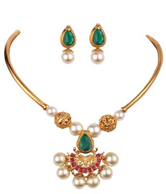 Green Necklaces 1