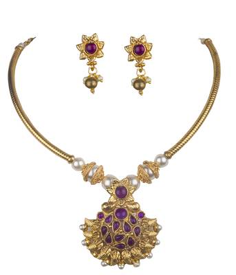 Pink Necklaces 1