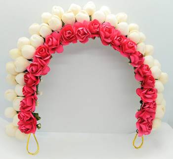 Pink hair-accessories 1