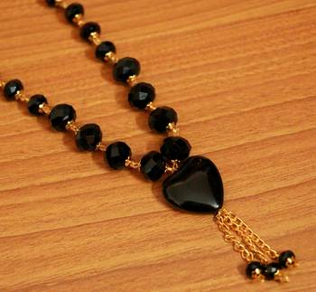 Black swarovski crystal necklaces 2