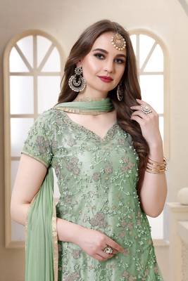 Green embroidered net semi stitched salwar with dupatta 2