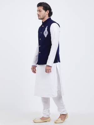 Navy Blue Embroidered Velvet Kurta Pajama 2