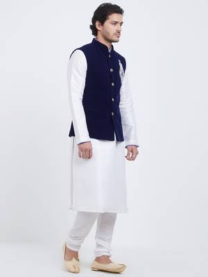 Navy Blue Embroidered Velvet Kurta Pajama 3