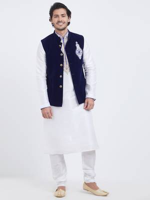 Navy Blue Embroidered Velvet Kurta Pajama 5
