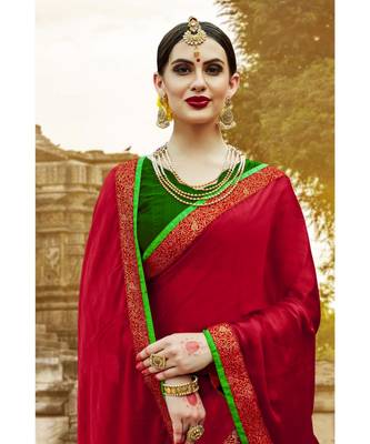 Red Printed Chiffon Saree With Blouse 2