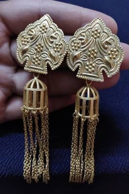 Gold plain jhumkas 1