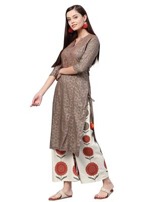 Women's Rayon Grey & Off White Embroidered A-Line Kurta Palazzo Set 5