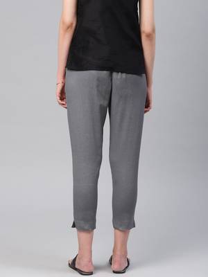 Women Grey Slim Fit Solid Cropped Cigarette Trousers 3