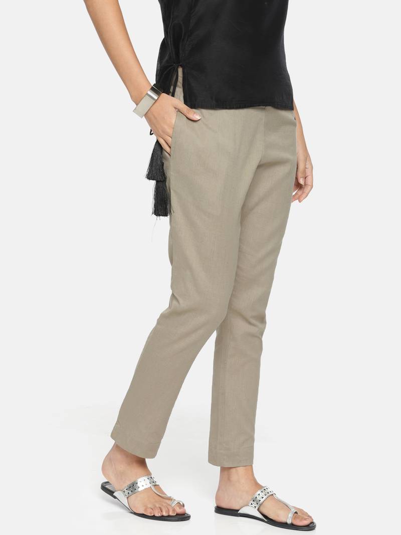 Women Olive Green Slim Fit Solid Cropped Cigarette Linen Trousers