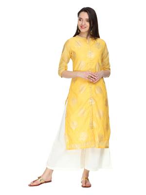 Women Off-White Wide Leg Solid Palazzos 5
