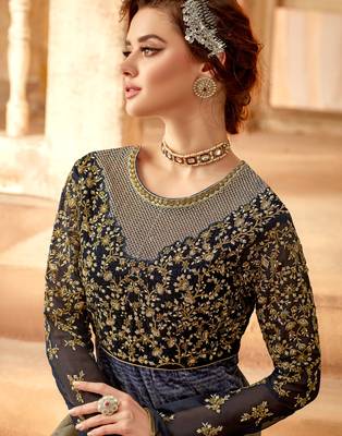 Multicolor embroidered velvet salwar 4