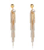 Gold pearl earrings