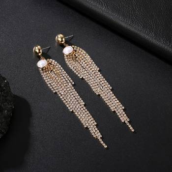 Gold pearl earrings 3