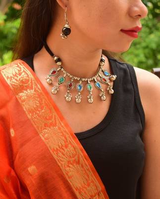 Multicolor Necklaces 1