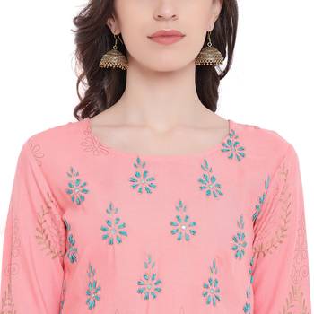 Pink printed rayon kurta with palazzo 5