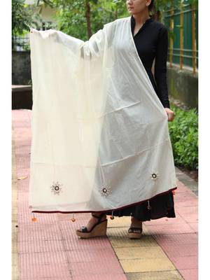 White Coloured Shell Worked Designer Cotton Silk Dupatta 1