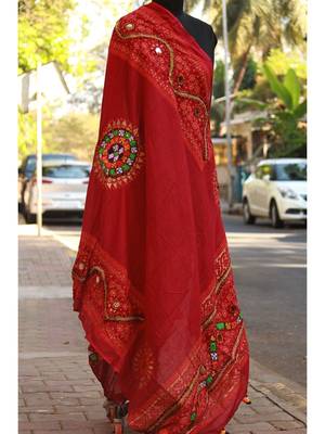 Kutch Embroidered Real Mirror Work Maroon Colored Cotton Dupatta 1