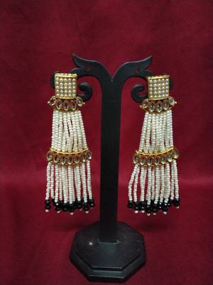 Black Contemporary Gold Plated Designer Traditioanl Ethnic Pearl Beaded Necklace 3