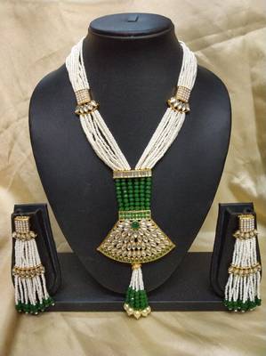Green Contemporary Gold Plated Designer Traditioanl Ethnic Pearl Beaded Necklace 2