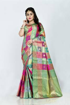 Pink hand woven banarasi silk saree with blouse 1