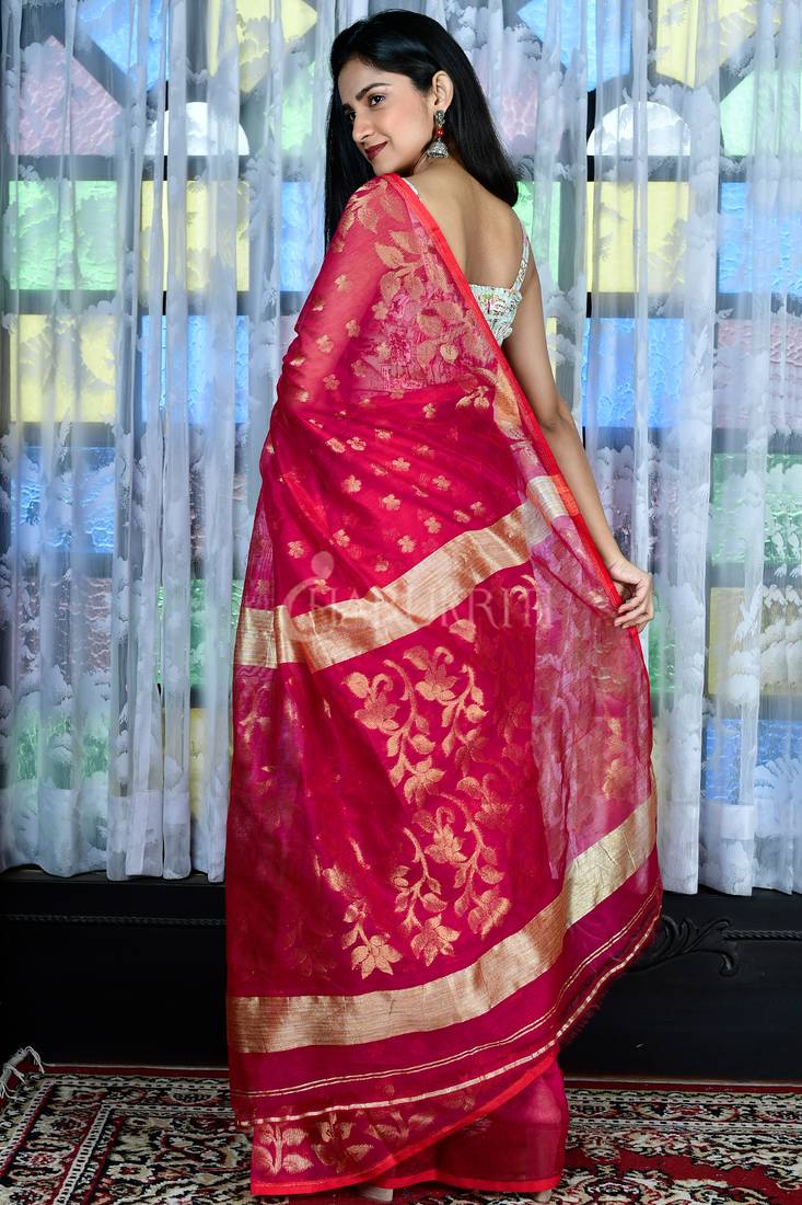 Deep Magenta Jamdani With All Over Zari Work
