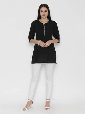 Shree Women Black Cotton Solid Tunic 1