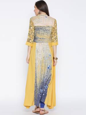 Shree Women Yellow Rayon Printed Kurta 2
