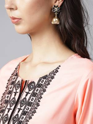 Shree Women Peach Rayon Embroidered Kurta 5