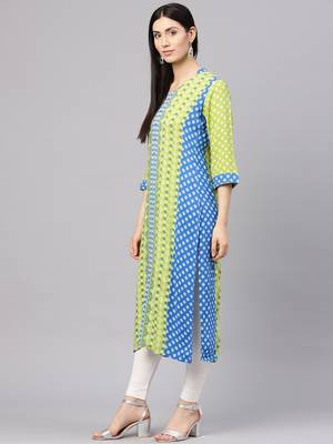 Shree Women Green & Blue Rayon Printed Kurta 3