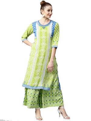 Shree Women Off-White & Green Rayon Printed Kurta Set 1