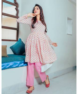 Exuberant Pink Flared Suit Set 2