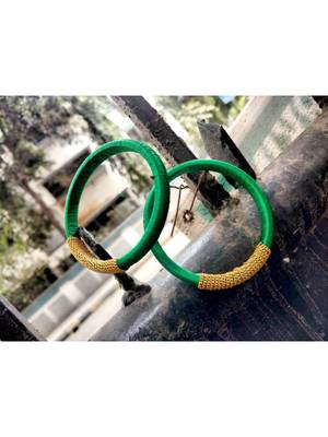 Green bangles-and-bracelets 1