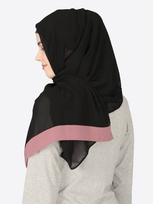 Mauve Band Plain Black Hijab 3