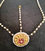 South Indian maang tikka