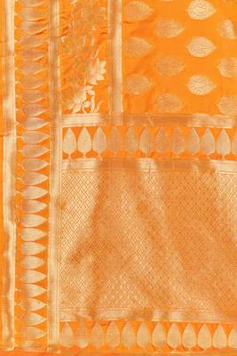 Orange Woven Banarasi Silk Saree With Blouse 4