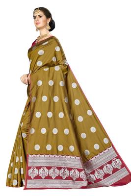 Beige Woven Banarasi Silk Saree With Blouse 2