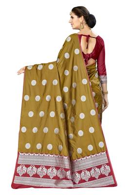 Beige Woven Banarasi Silk Saree With Blouse 3