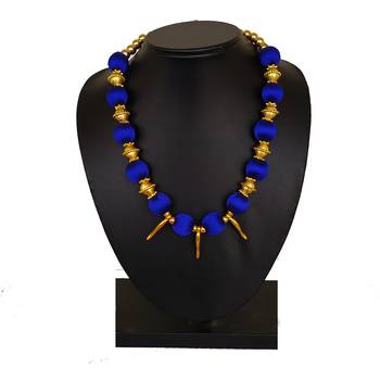 Blue chokers 1